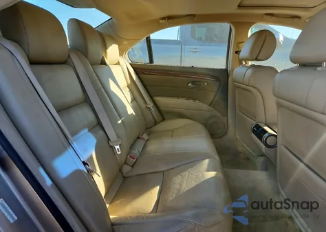 2005 Acura Rl z USA, uszkodzony, nr VIN JH4KB16505C002945